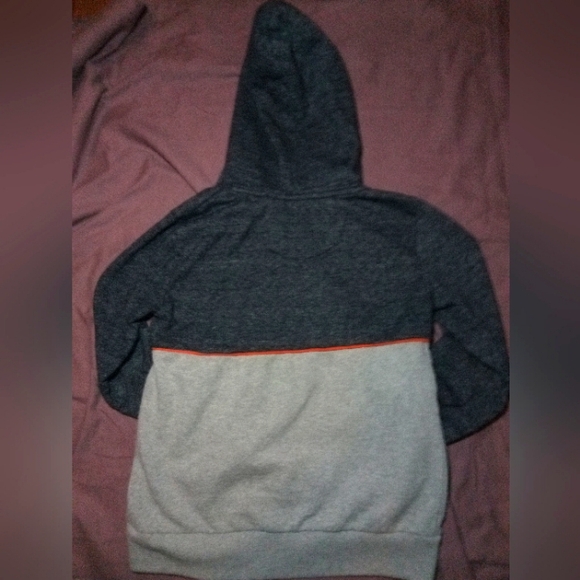 Two-Tone Hoodie and Jogger Set - Picture 3 of 10